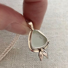 Load image into Gallery viewer, a. PENDANT . mermaids tail