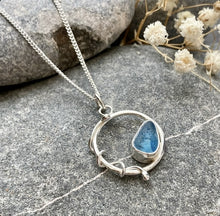 Load image into Gallery viewer, PENDANT . Seaham sea glass