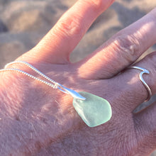 Load image into Gallery viewer, PENDANT . wave . light teal blue