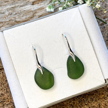 Load image into Gallery viewer, EARRINGS . wave . 4