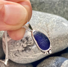 Load image into Gallery viewer, PENDANT . dark indigo