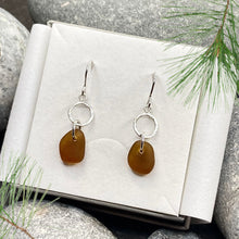 Load image into Gallery viewer, EARRINGS . textured ring