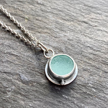 Load image into Gallery viewer, PENDANT . SECOND . Drop in the Ocean . aquamarine