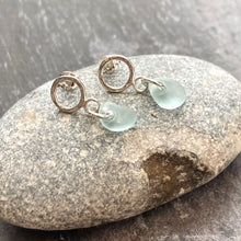 Load image into Gallery viewer, EARRINGS . textured ring . studs