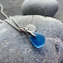 Load image into Gallery viewer, PENDANT . dandelion
