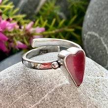 Load image into Gallery viewer, RING . pink
