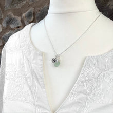 Load image into Gallery viewer, PENDANT . compass