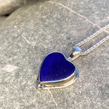 Load image into Gallery viewer, a. PENDANT . heart . cobalt blue