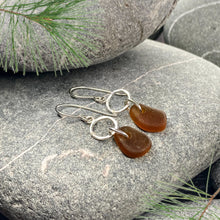 Load image into Gallery viewer, EARRINGS . textured ring