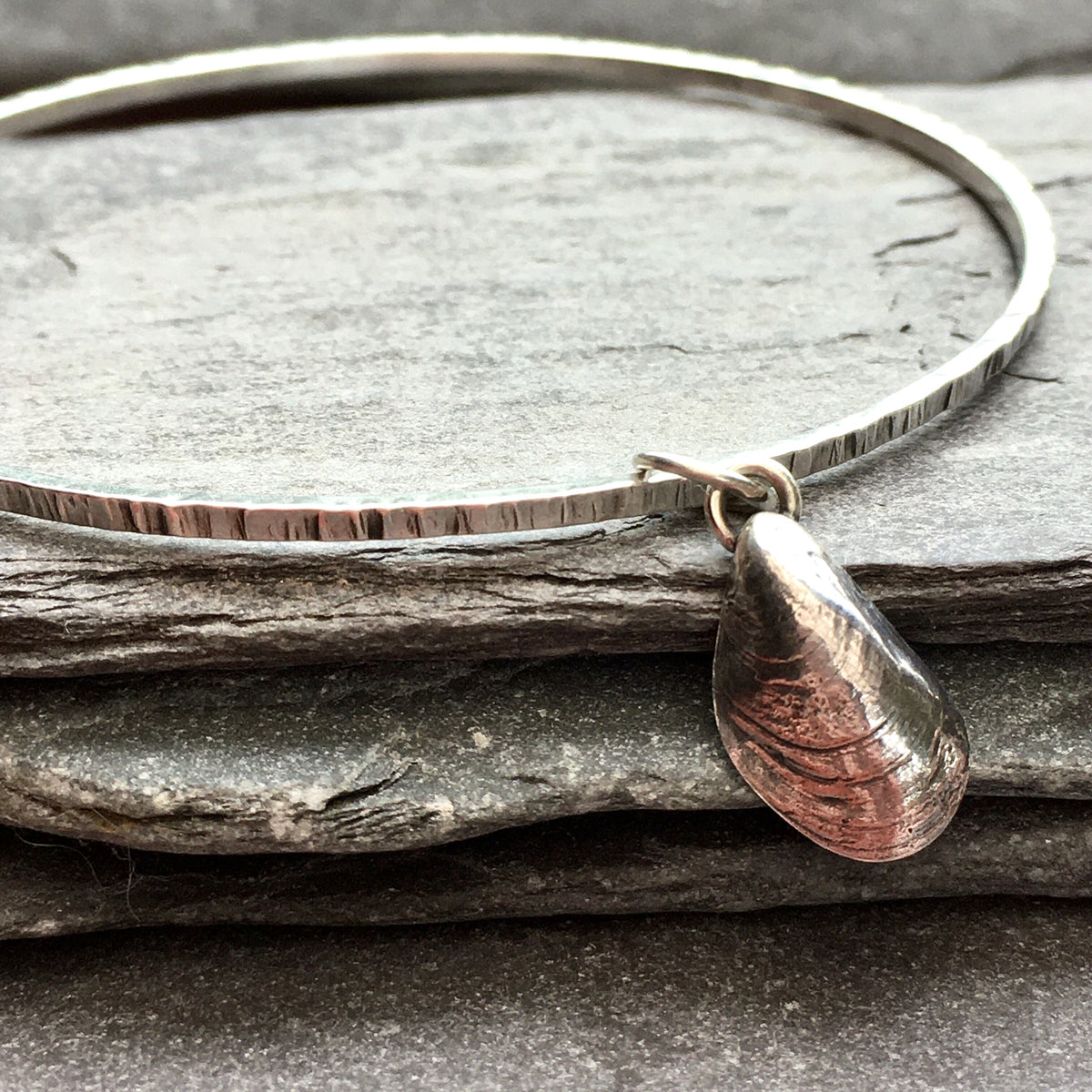 Buy The Beach Themed Silver Shell Bangle Bracelet | JaeBee Jewelry