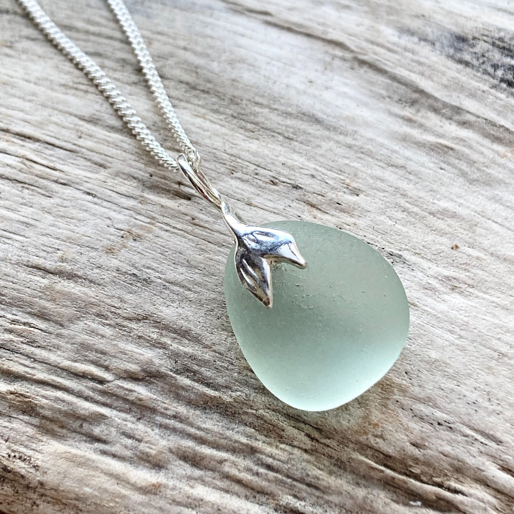 PENDANT . mermaids tail