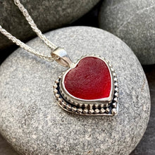 Load image into Gallery viewer, RESERVED for Carol White . PENDANT . heart . red
