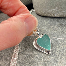 Load image into Gallery viewer, a. PENDANT . heart . teal
