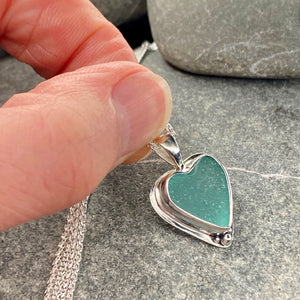 a. PENDANT . heart . teal