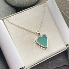 Load image into Gallery viewer, a. PENDANT . heart . teal
