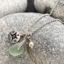 Load image into Gallery viewer, PENDANT . compass
