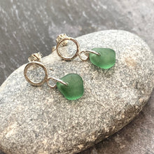 Load image into Gallery viewer, EARRINGS . textured ring . studs
