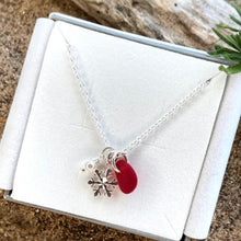 Load image into Gallery viewer, PENDANT . snowflake . crimson red
