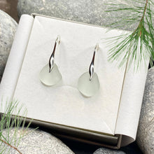 Load image into Gallery viewer, a. EARRINGS . wave
