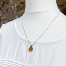 Load image into Gallery viewer, a . PENDANT . mermaids tear . honey amber

