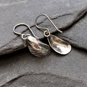 EARRINGS . mussel shell . dangle